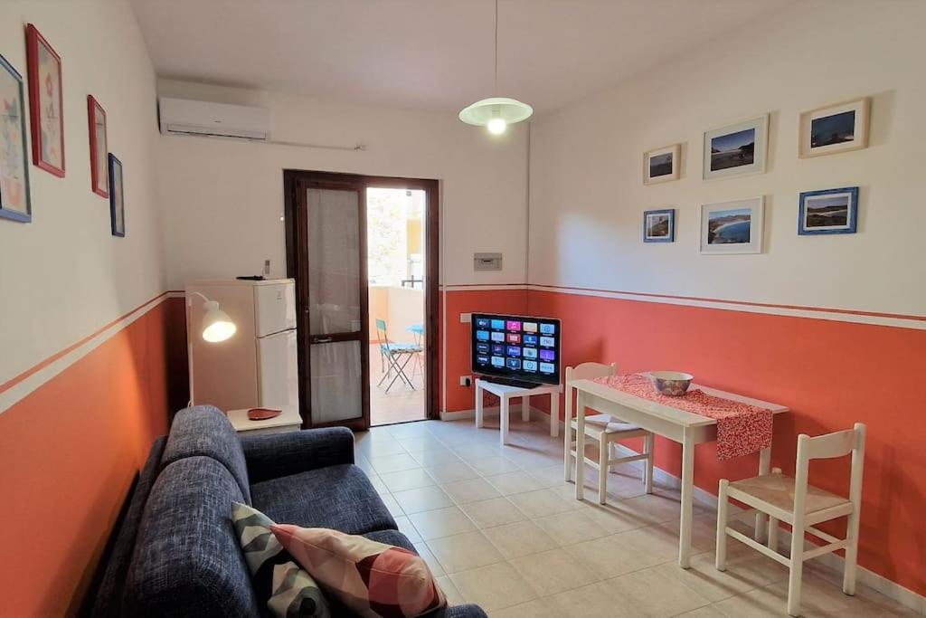 Azzurra Villa วิลลัสซีมีอุส ภายนอก รูปภาพ